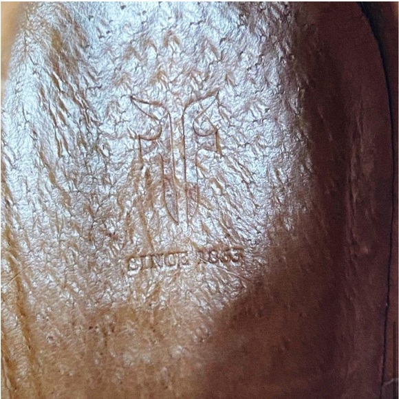 Frye Jennifer Perforated Leather Ankle Bootie 7.5 - Picture 10 of 12